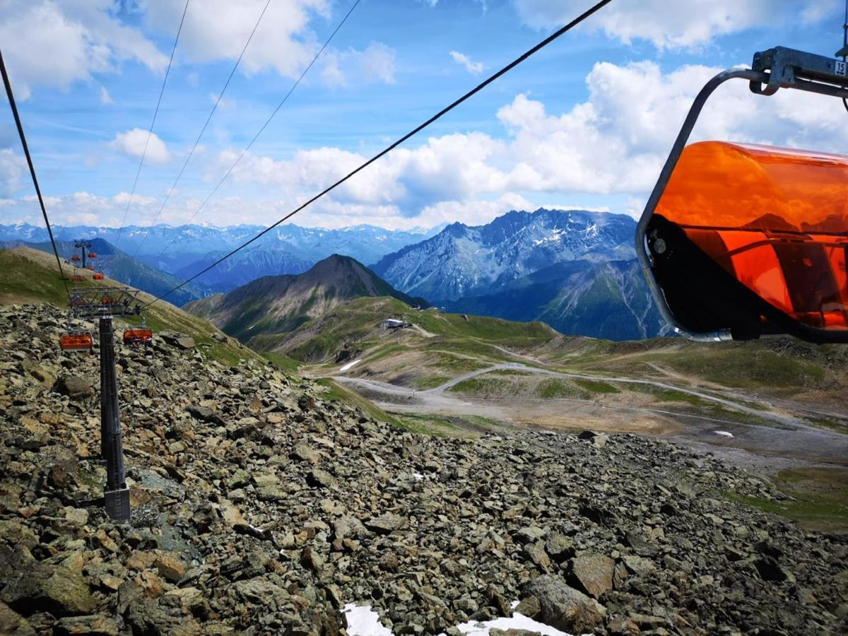 Piz Ot Hotell Samnaun Eksteriør bilde